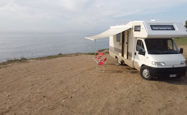 Calimero  – Camping-car en Sardaigne