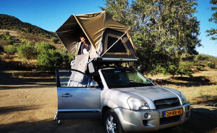 Freeda – Avventura in tenda sul tetto con Freeda (incl. Hyundai Tucson)