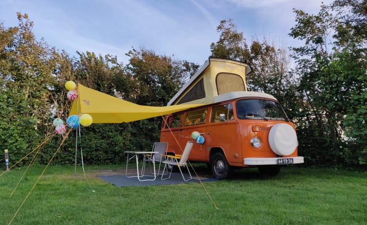 Orange  – Hippe Oranje retro Volkswagen T-2 Camper