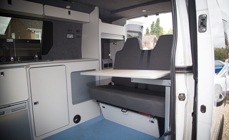 Jabby – Renault master camper