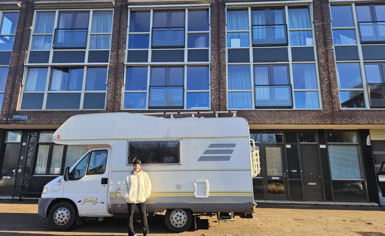 Gerestylde Fiat ducato Hymer 116pk uit 1998