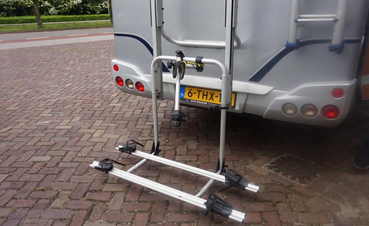 Compacte twee persoons Hymer 