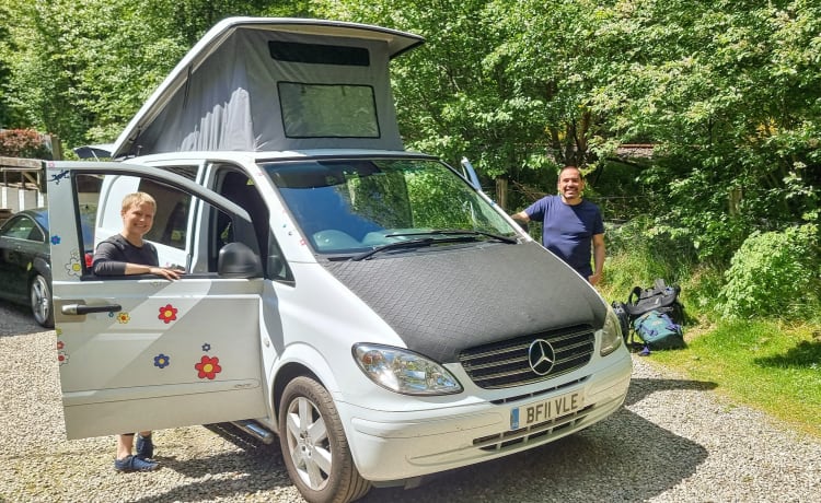 Newly converted, low mileage Mercedes Viano Campervan