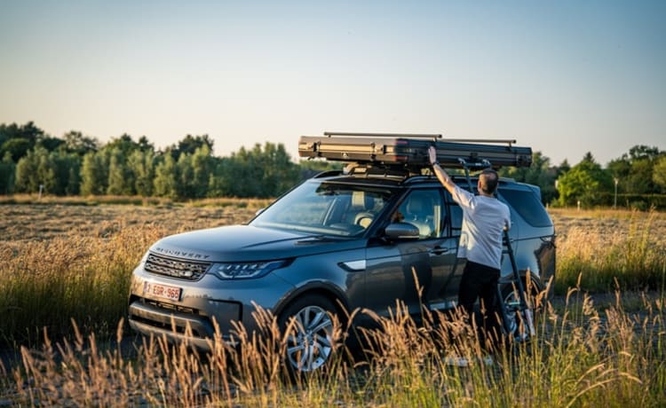 2p Land Rover Discovery rooftop uit 2019