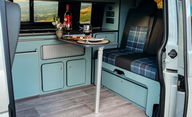 Duke – Camper Volkswagen 4 posti letto del 2015