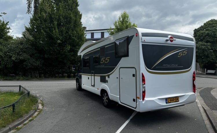 55 Edition  – 4p Bürstner 150hp semi-integrated from 2014