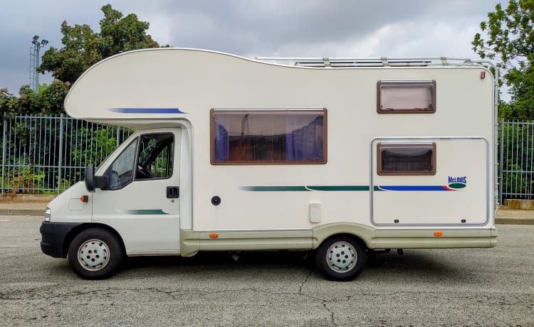 Camper met schuine daken