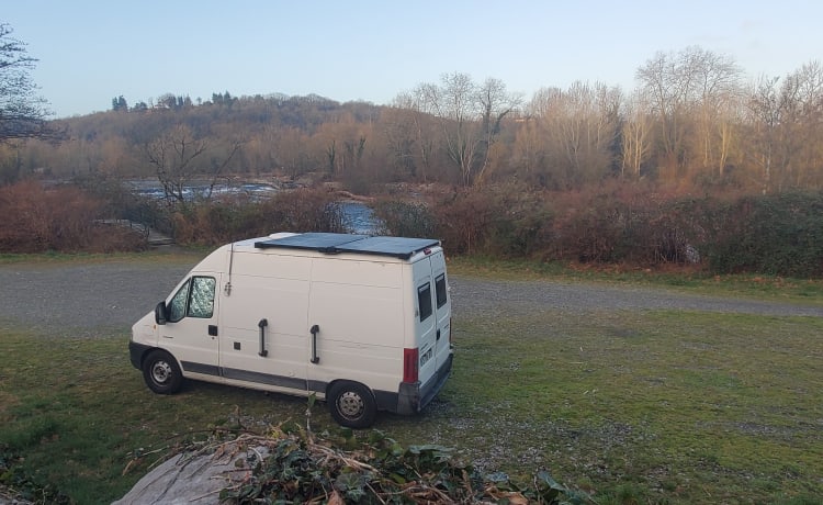 Teide van explorer – Noleggio camper Citroen Jumper L2H2