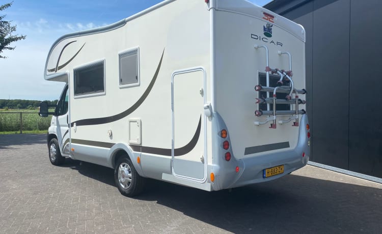 6-8 p Fiat Alkoven geräumiger Familiencamper