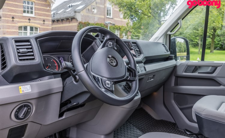 VW GRAND CALIFORNIA automatique 4 personnes AVEC CLIMATISATION, douche et WC 