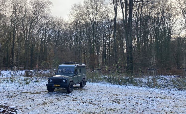 Land Rover Defender kampeerauto met hefdak, 2 personen