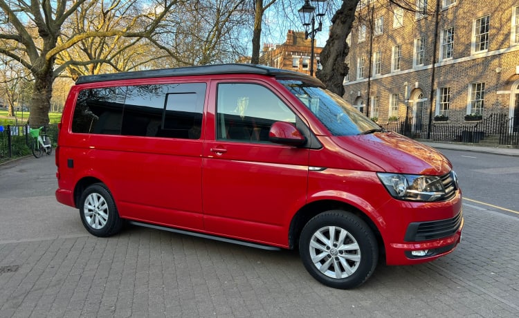 Ruby – Automatic VW T6 4 Berth Campervan with Poptop & Heater 