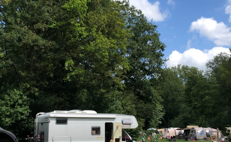 Véritable camping-car familial ! 4p L'alcôve de Dethleff de 1999