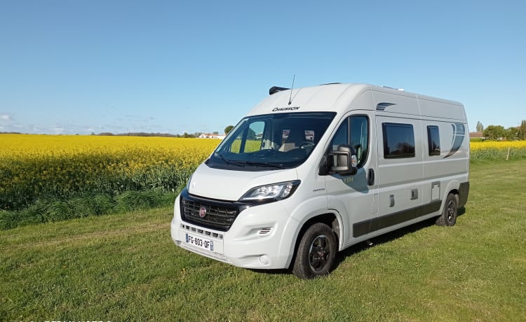 Ducato Slipper v594 - 3 slaapplaatsen