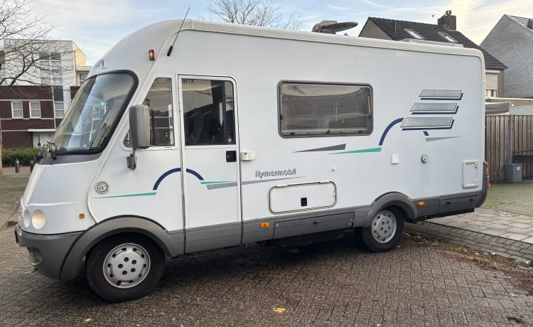 5p Hymer integrated uit 2000