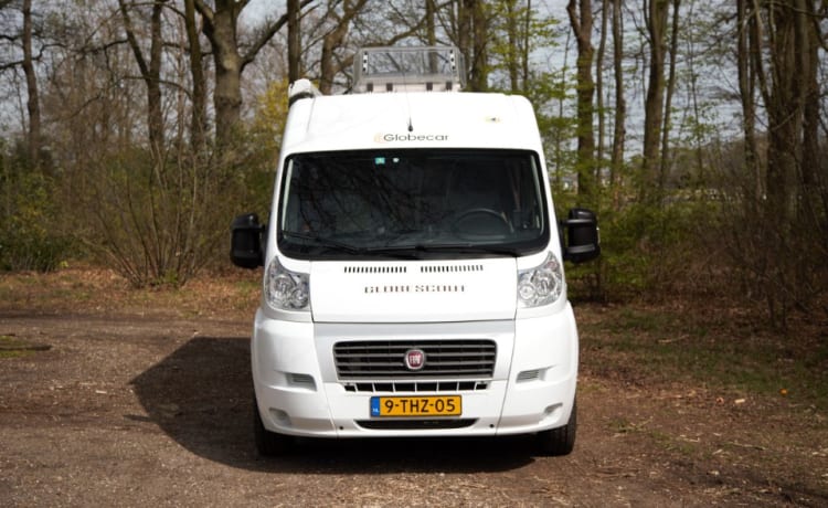 Ruben – Camperbus Fiat Ducato für 2 Personen