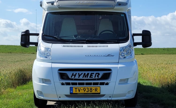 Pluk  – Een heerlijk 4persoons Hymer! Lage instap en gelijkvloers