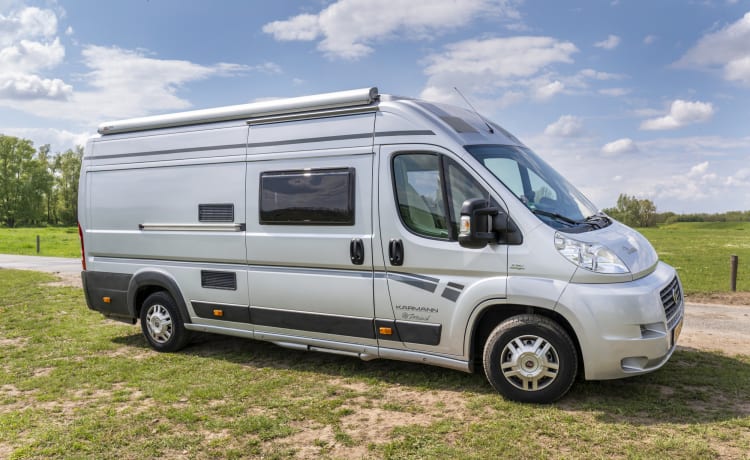 camping-car de luxe automatique avec lit français