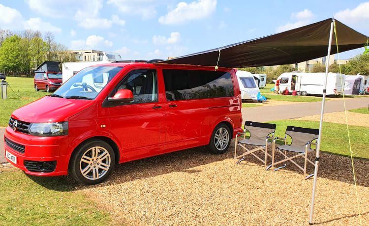 Camper VW T5.1 recentemente e completamente convertito