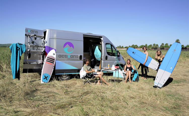 Surf Van 2 people - Costa Brava - Spain