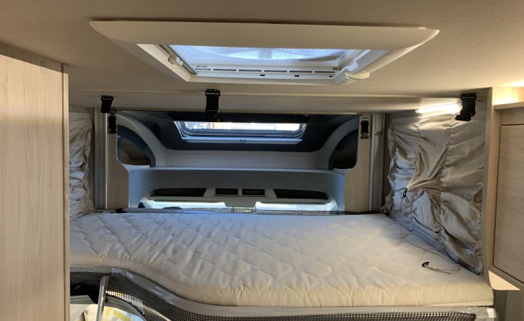 Clan Calder Motorhome – Luxus Autotrail Automatik mit 4 Schlafplätzen