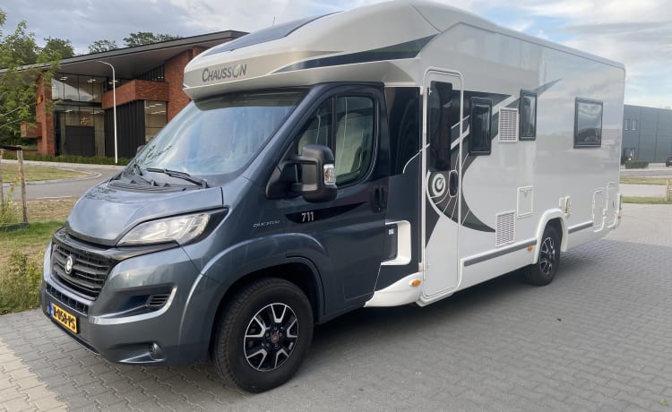 4p Chausson 711 semi-integrated uit 2019