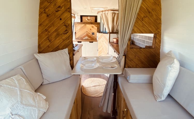 Boho  – Unieke luxe interieur ontworpen camper