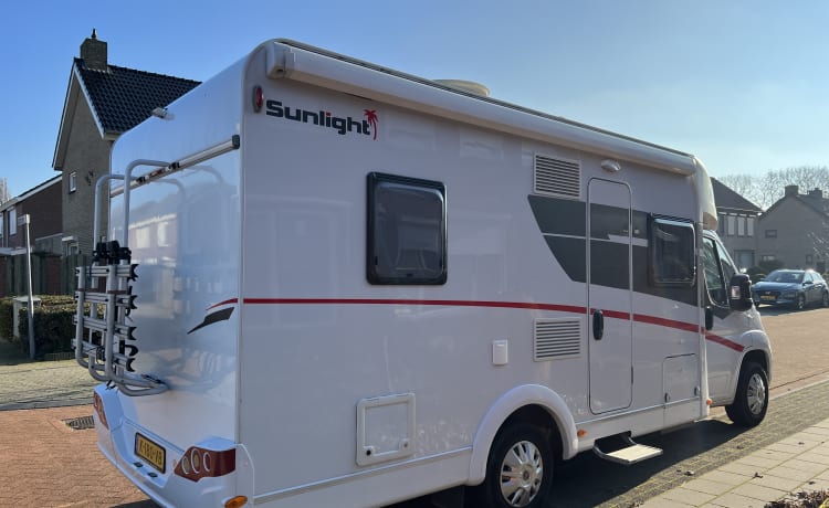 Fijne familie camper – Bel camper familiare per 5 persone Sunlight