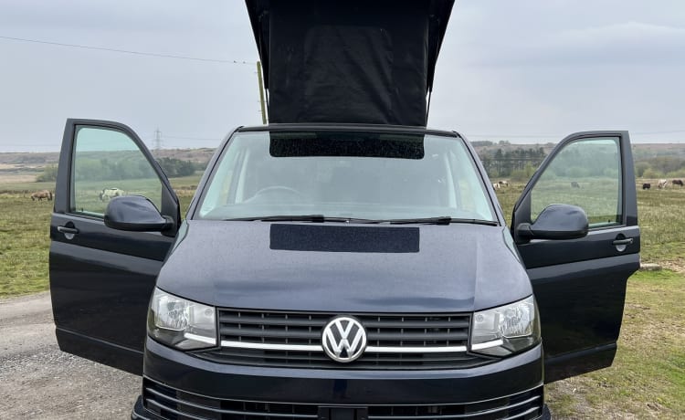 HJG - KAI – 4 berth Volkswagen campervan from 2018