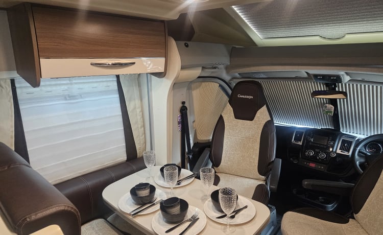 Luxury plus  – 4 berth Fiat integrated from 2015