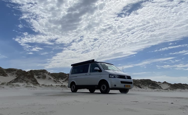 Volkswagen Campervan met 4 zitplaatsen