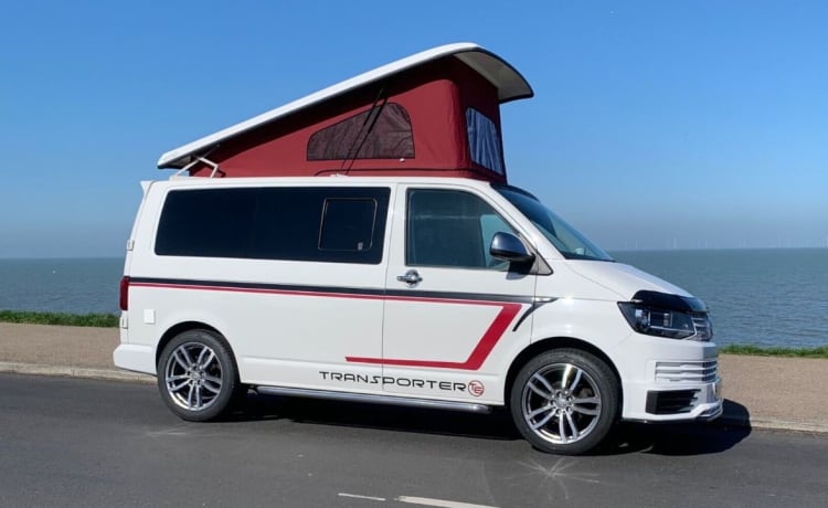 Volkswagen Transporter Wohnmobil mit 4 Schlafplätzen