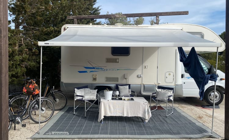 Zair – Splendide camping-car pour vos vacances en toute liberté