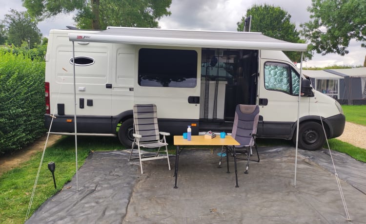 2p Iveco bus camper from 2010