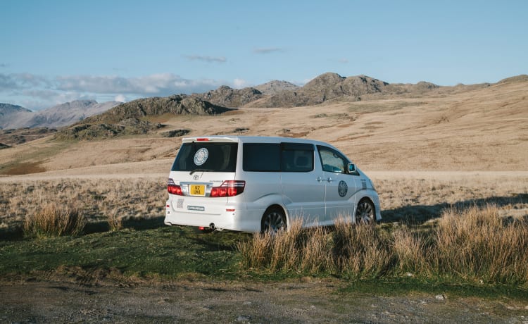 Japan – Le Northstar 2 Berth Campervan