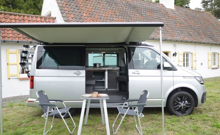 4 S. 2022 Volkswagen California