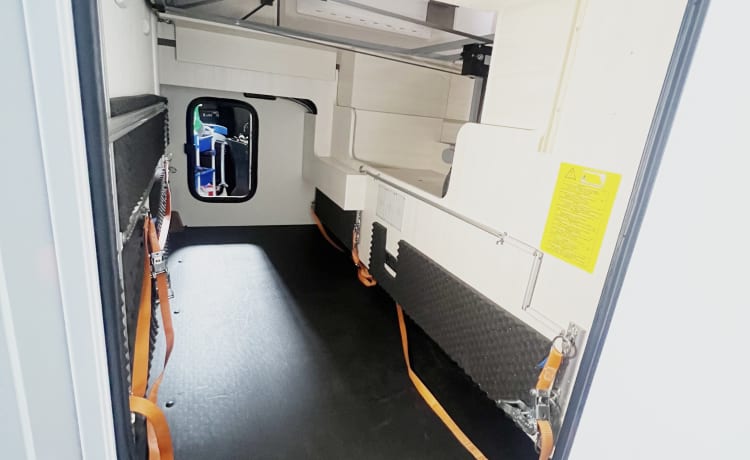 Chausson de luxe avec climatisation et suspension pneumatique émission 6