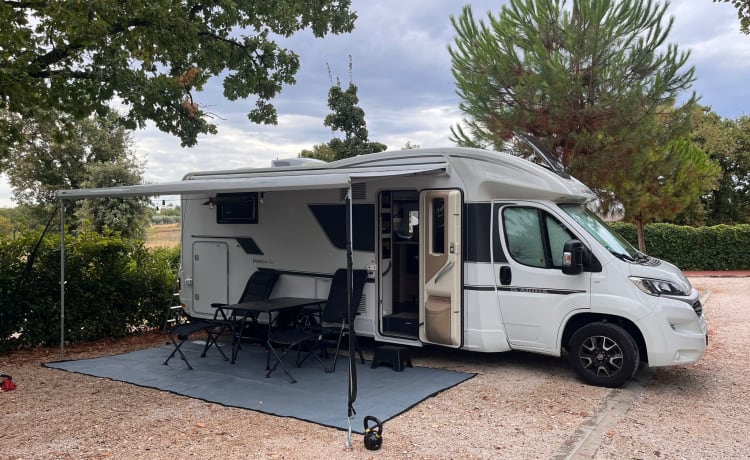 Bolser – 4p Adria Matrix 670 SC Plus from 2021