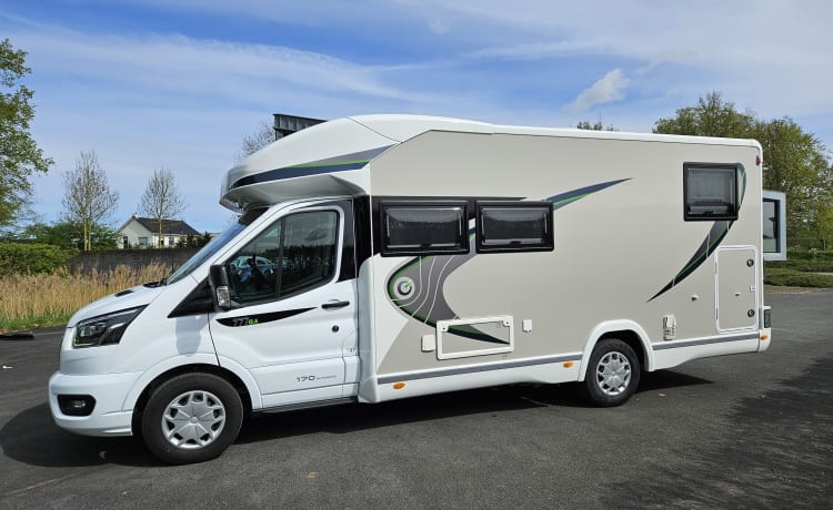 T-277-GP – Chausson 777GA Automatique Titanium Premium très luxueux, km gratuits !