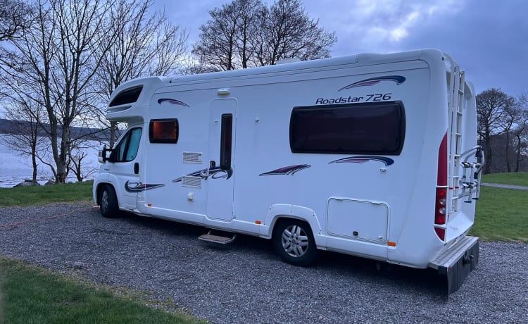 polly – 6 berth Fiat semi-integrated from 2008