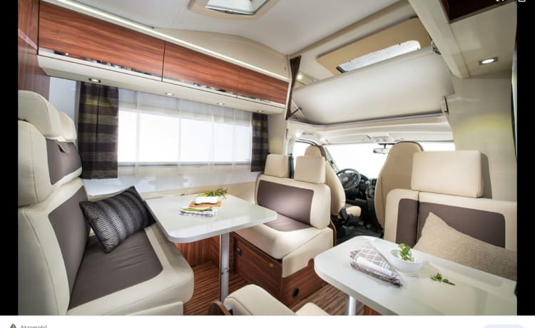 Sunny – Adria Sun living A70DK Auto 2022 