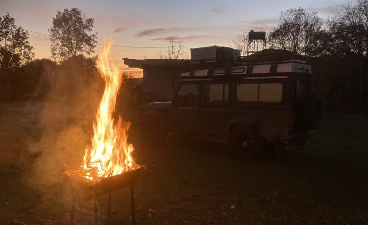 Waldo – Landrover Defender 110 - Abbastanza resistente per la tua avventura