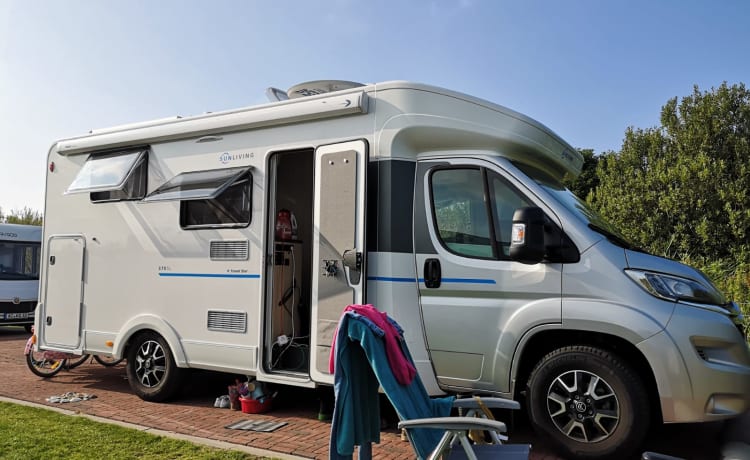 vanaf  juni 2021 – De Sun Living S 70 SL Travel Star Edition 2 jaar oud