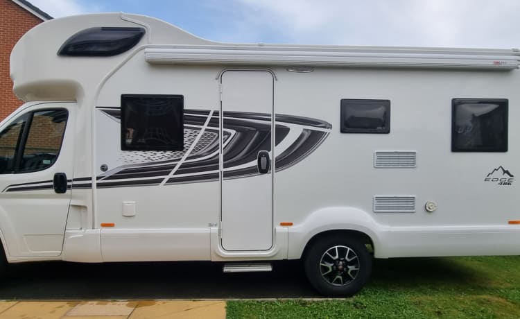 Poppys Delight – 6 berth Swift semi-integrated from 2021