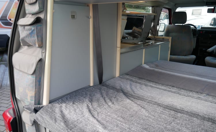 VW T5 GP California High roof from €99 p.d. - Goboony