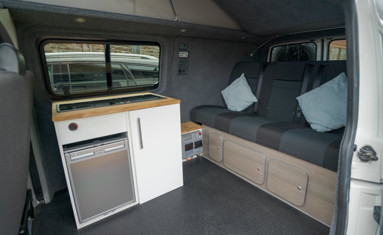 Reiver – Volkswagen T5 Campervan