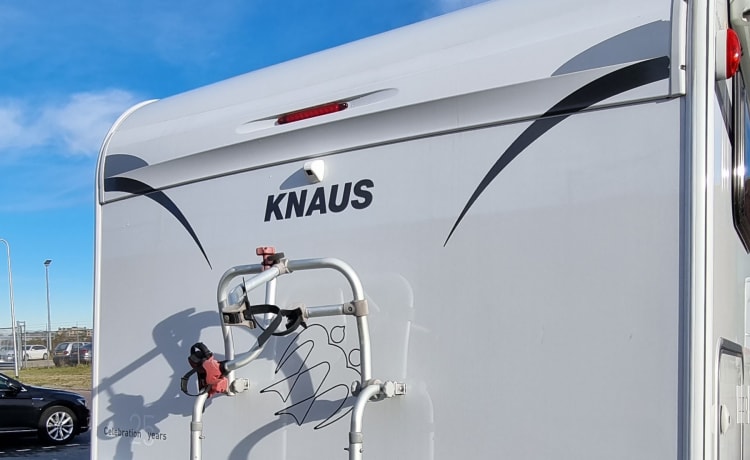 4 persoons Knaus semi-integrated uit 2014