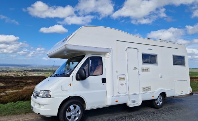 Boblet – 6 berth family motorhome