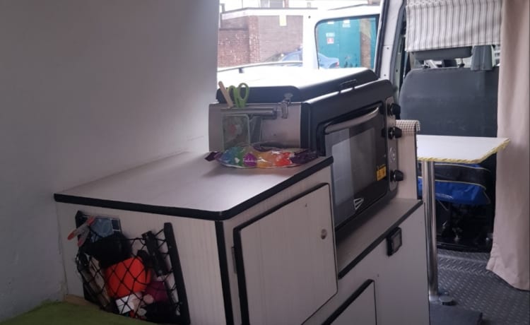 Cosycomet2023 – 2 berth Ford campervan from 2010