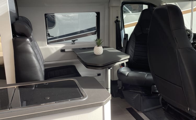 Adria Twin Supreme – Camping-car confortable avec transmission automatique + vignette Suisse